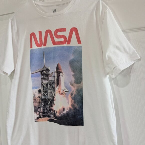 Gap Men's NASA T-Shirt White Cotton Large, Short Sleeve, Space Shuttle Discovery - Picture 6 of 16